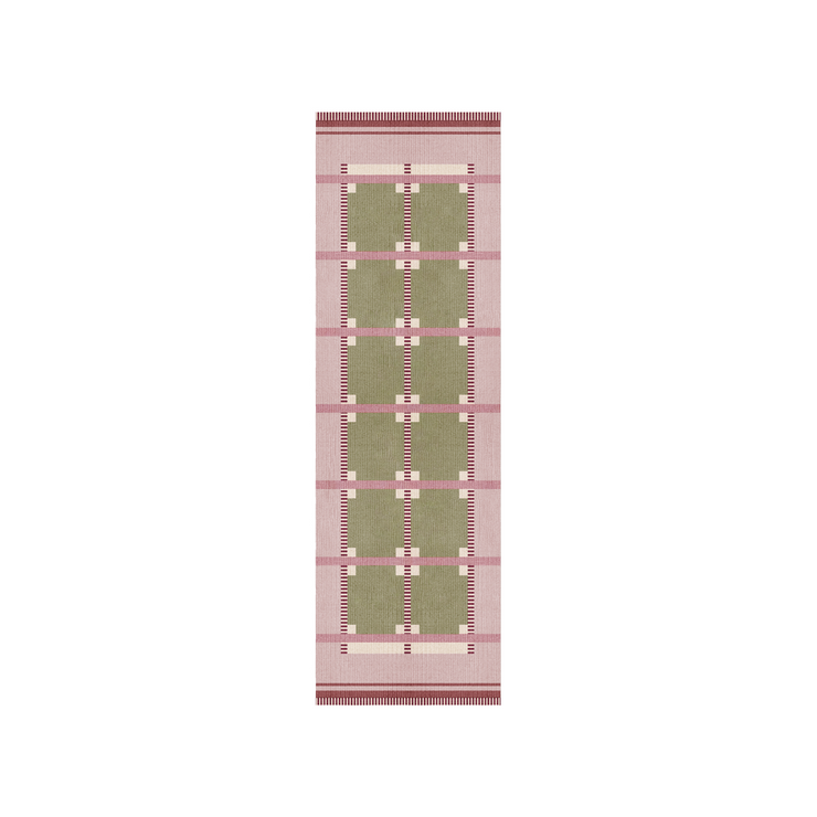 Løper Röllakan fra Layered, Ruth Spring Grass