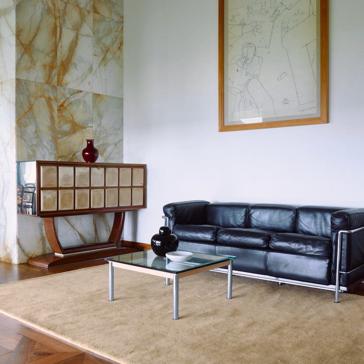 Ullteppet Classic Solid fra Layered i fargen Soft Yellow