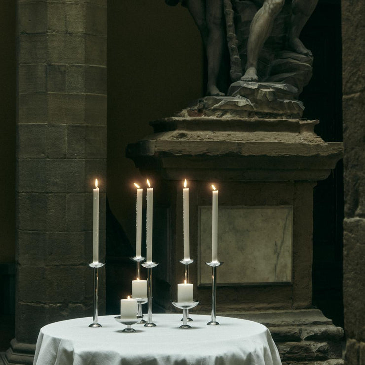 Lysestakene Champagne Candle Holder fra Louise Roe