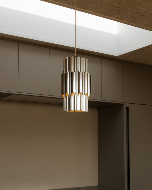 Taklampe Pan 190 i aluminium fra Lyfa.