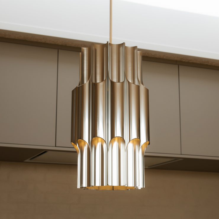 Taklampe Pan 190 i aluminium fra Lyfa.