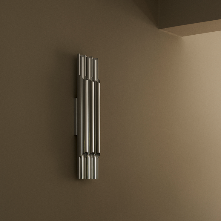 Vegglampe Pan 50 III i aluminium fra Lyfa.