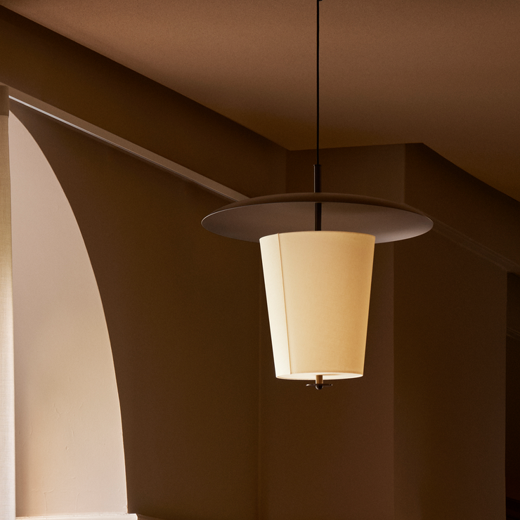 Taklampe Toton 600 fra Lyfa.