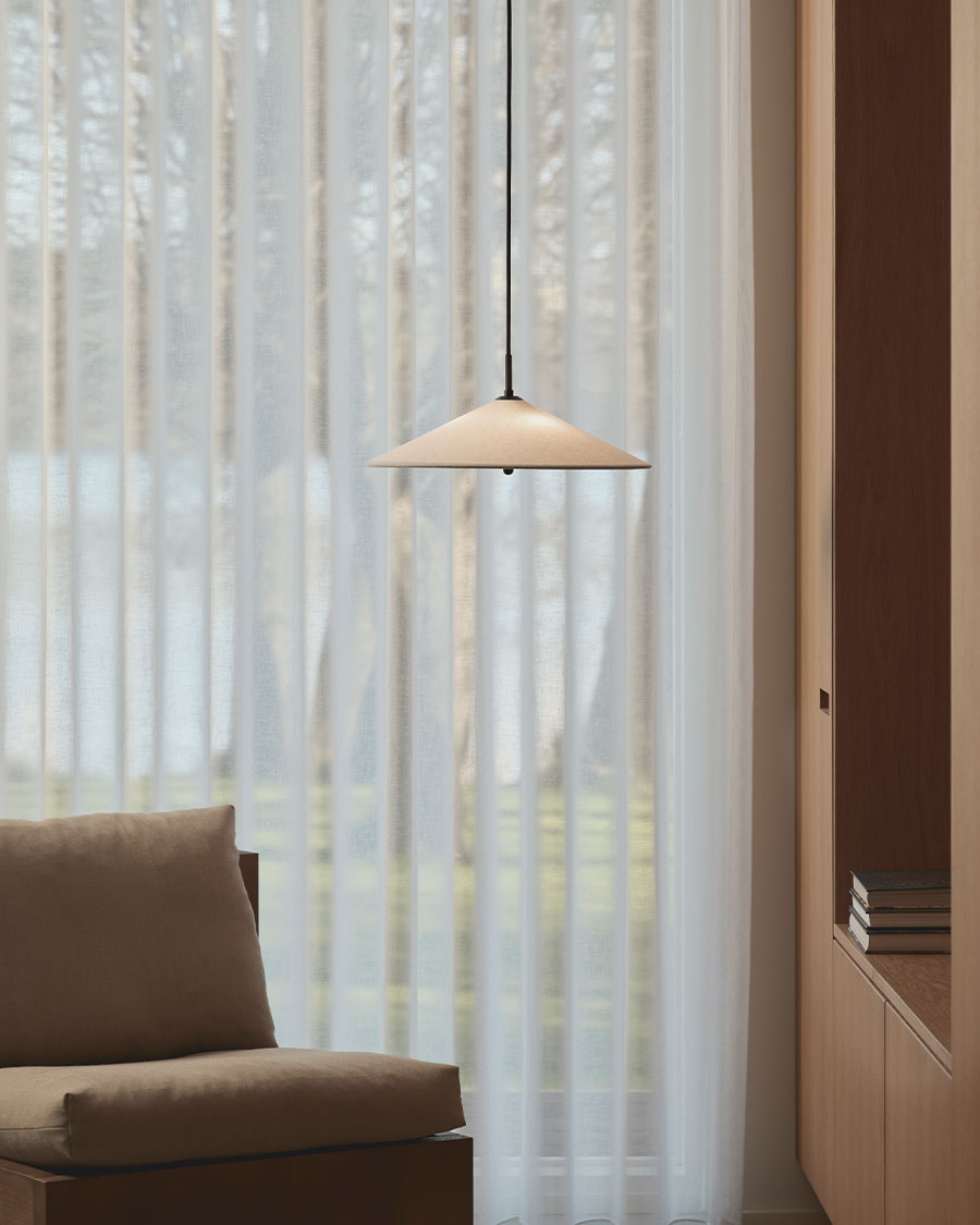 Taklampe Futé 400 fra Lyfa 