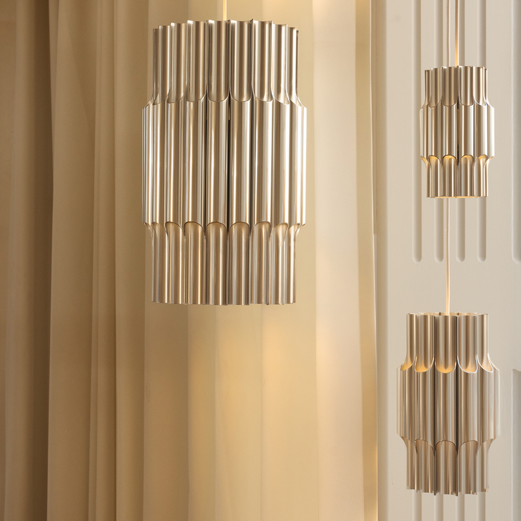 Taklampe Pan 300 i aluminium fra Lyfa.