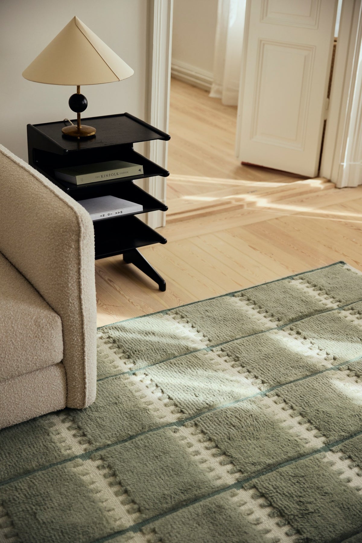 Ullteppe Lilly fra Layered i fargen Green