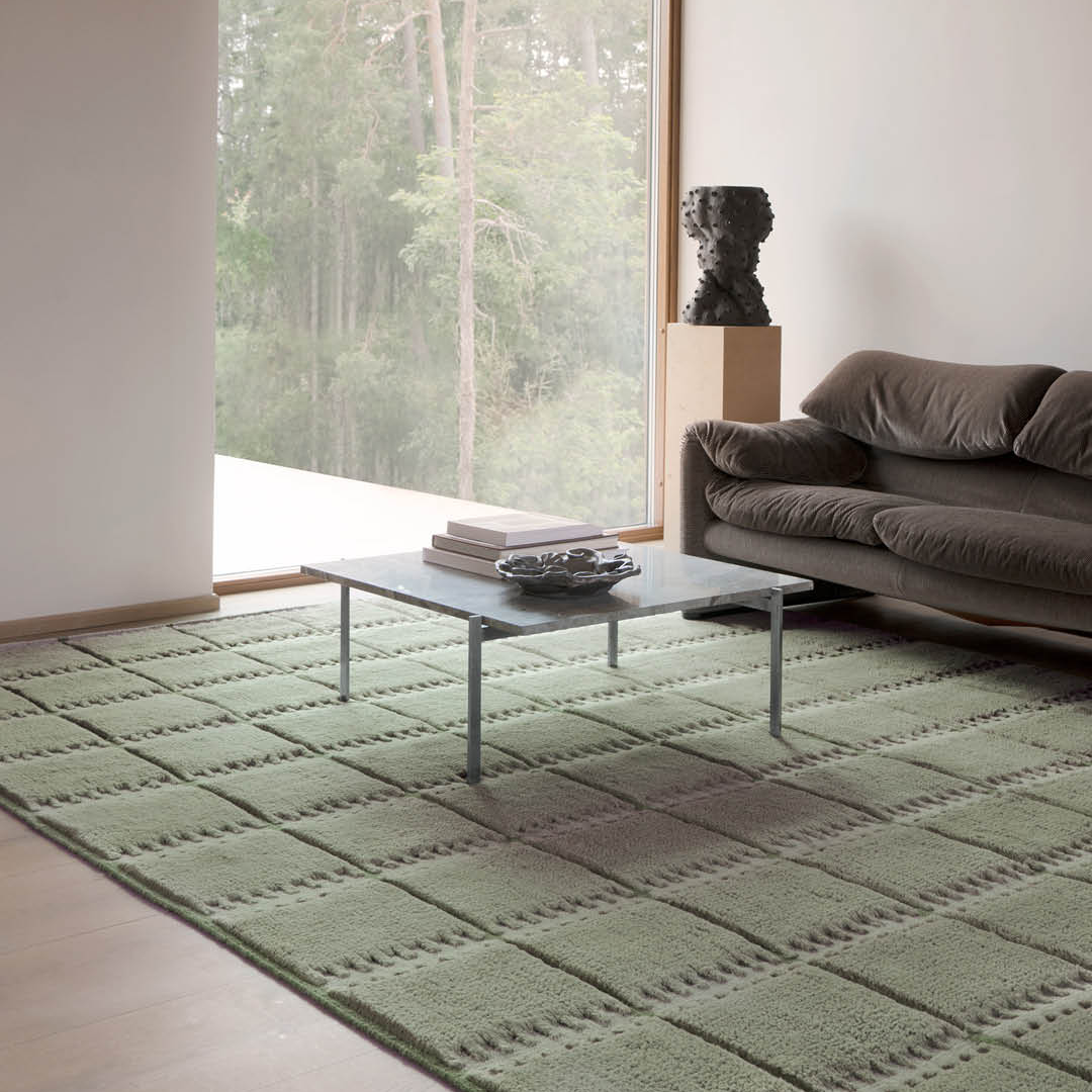 Ullteppe Lilly fra Layered i fargen Green