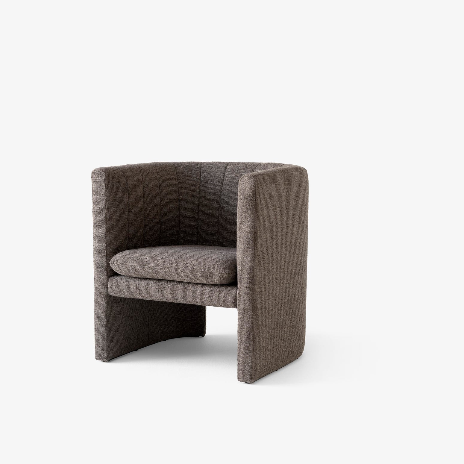 Spisestol Loafer Dining Chair SC24 fra &tradition i tekstilet Moss 0014