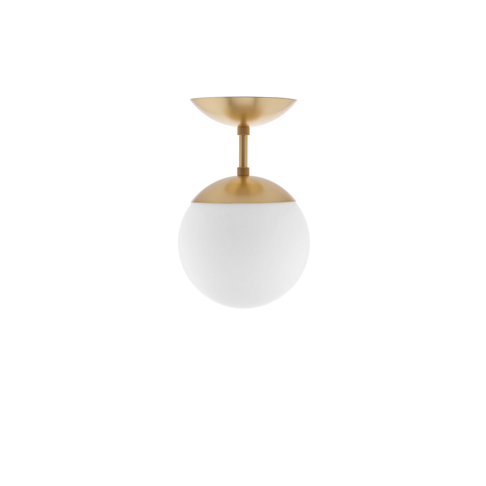 Lord 1 Ceiling / Wall fra Rubn kan brukes både som taklampe og vegglampe. Dette er den minste versjonen i kombinasjonen messing og opalglass.