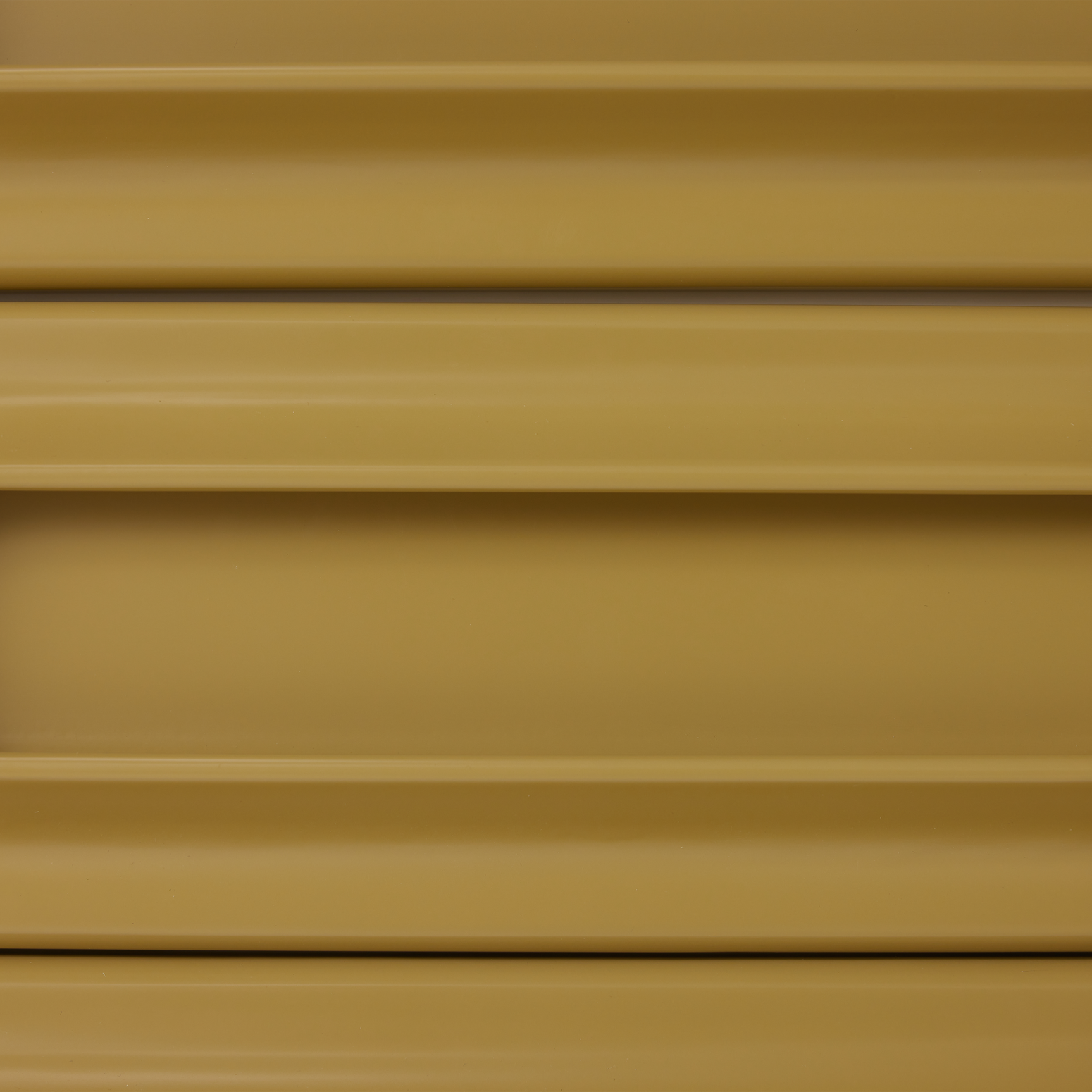 Skuffeseksjonen Space Drawer Cabinet i fargen Sage / Cream.