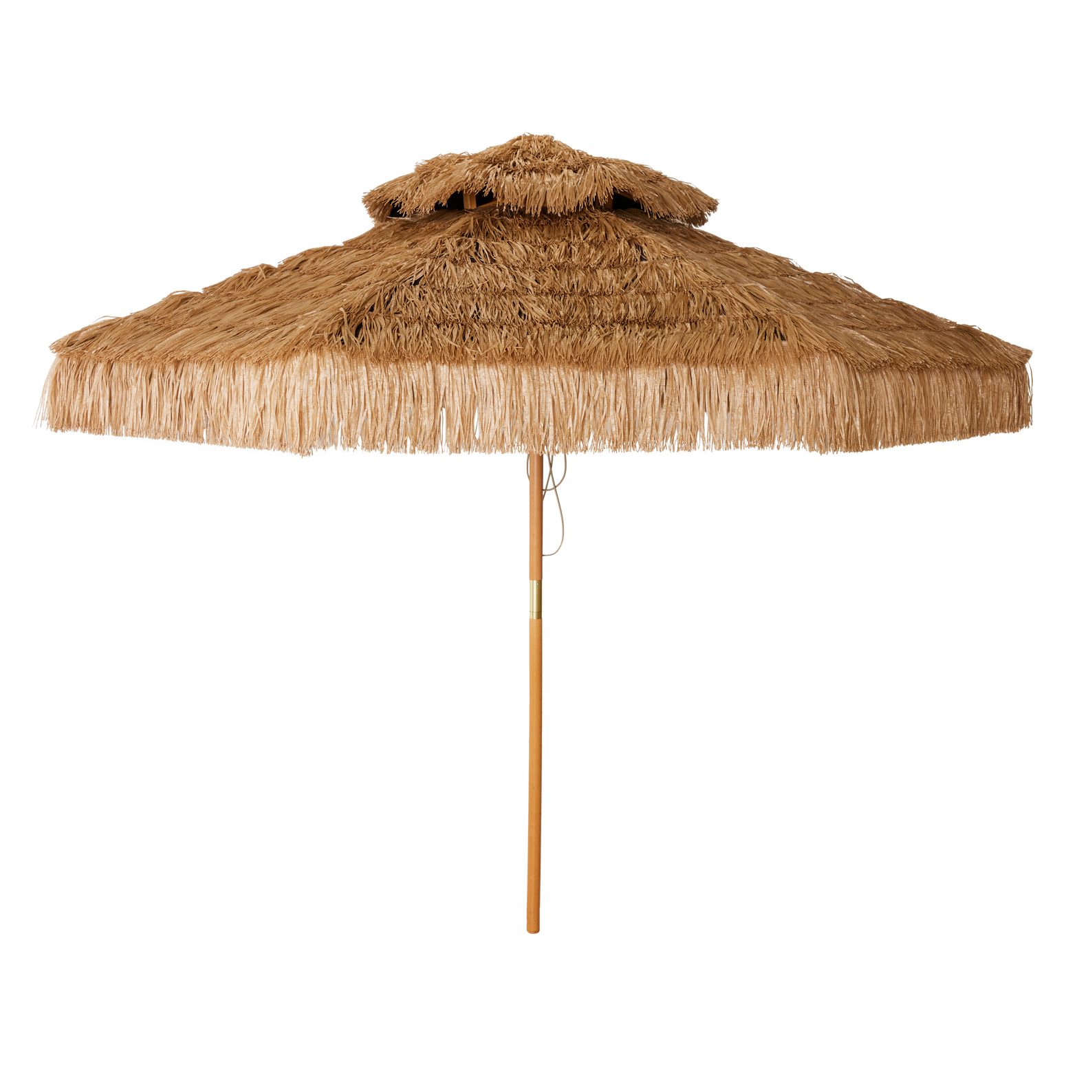 Parasollen Raffia fra HK Living vil heve uterommet flere hakk. Og muligens vekke reiselysten.