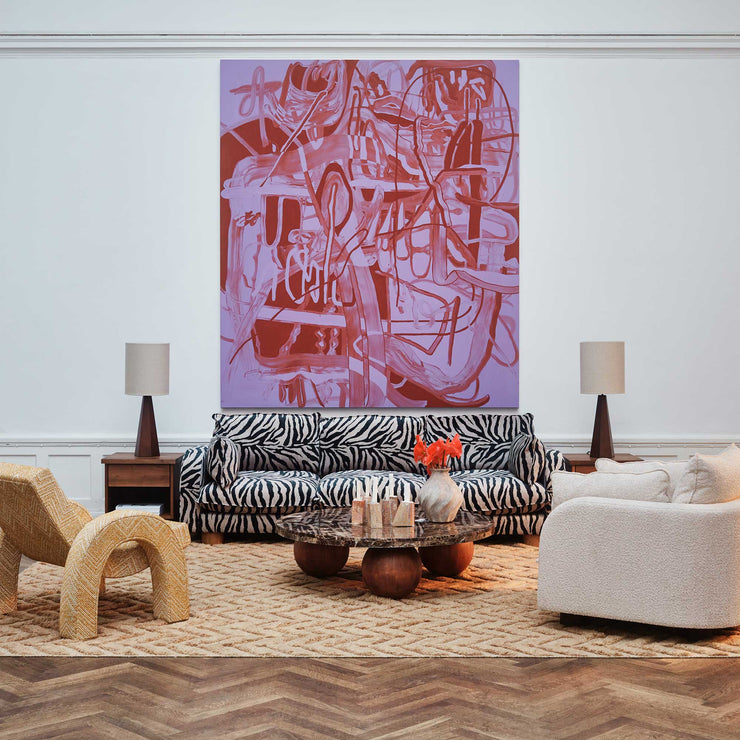 Miles Armchair Boucle Beige fra Dusty Deco.