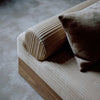 Dagsengen Mass Daybed er her kledd i tekstilet Husk 0244.