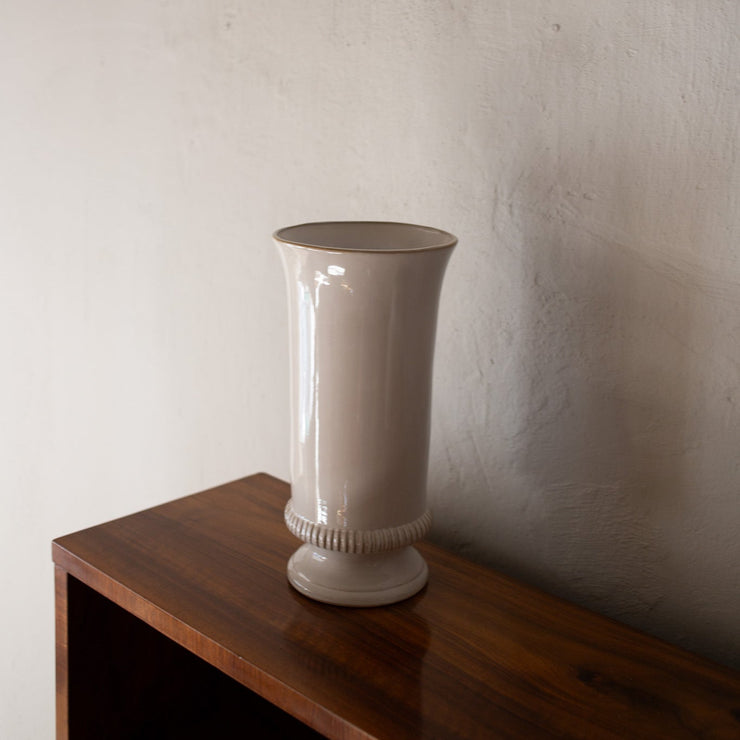 Vase Antoinette fra Olsson & Jensen i stor utgave