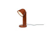 Bordlampen Céramique Down i fargen Rust Red. Denne gir deg et nedovervendt fokusert lys.