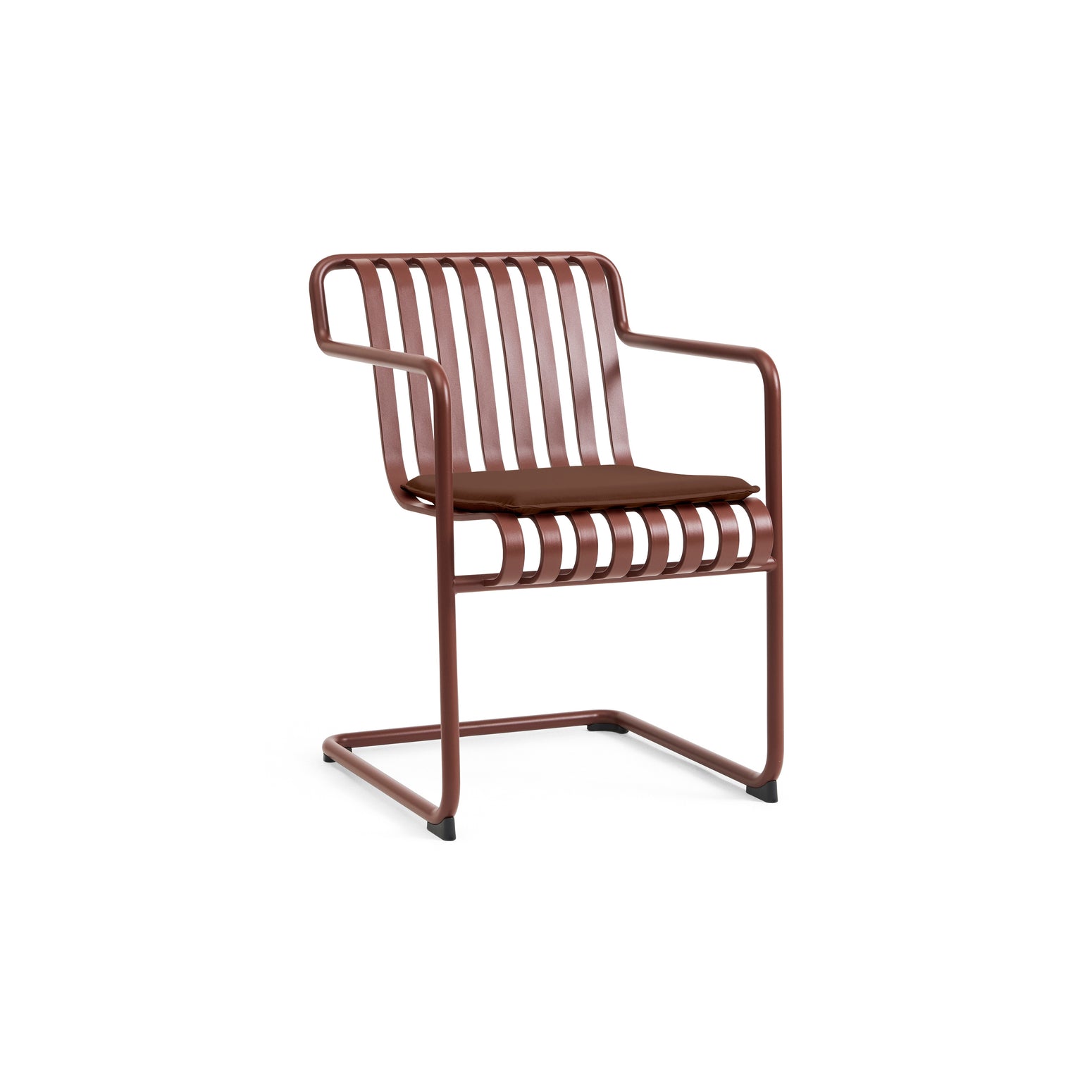 Spisestol Palissade Cantilever Dining Armchair (ekstra bred med armlene) fra Hay i fargen Iron Red / rustrød