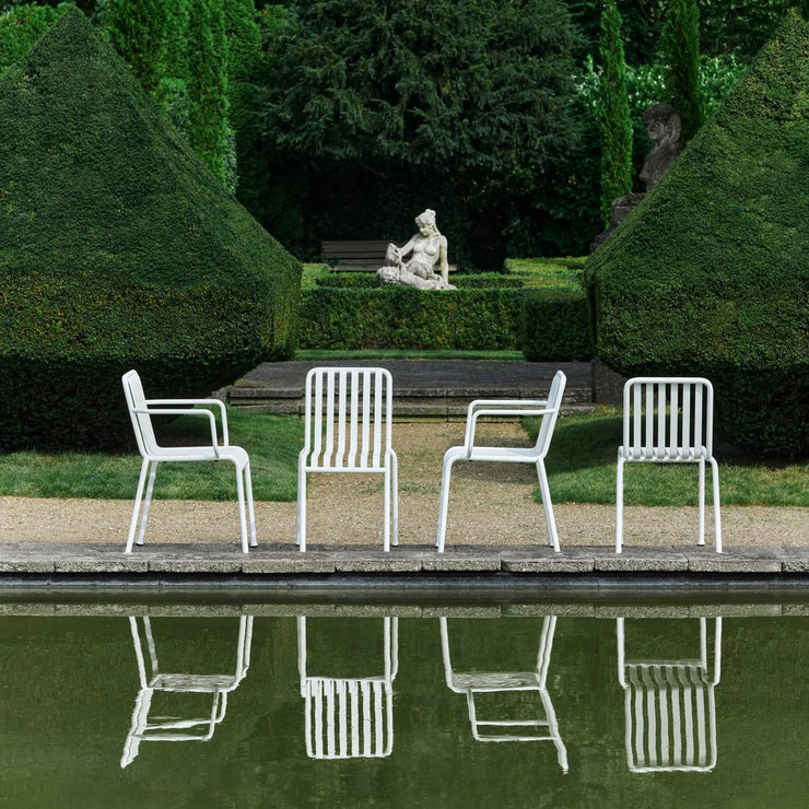 Spisestolen Palissade Armchair fra Hay i fargen Cream White