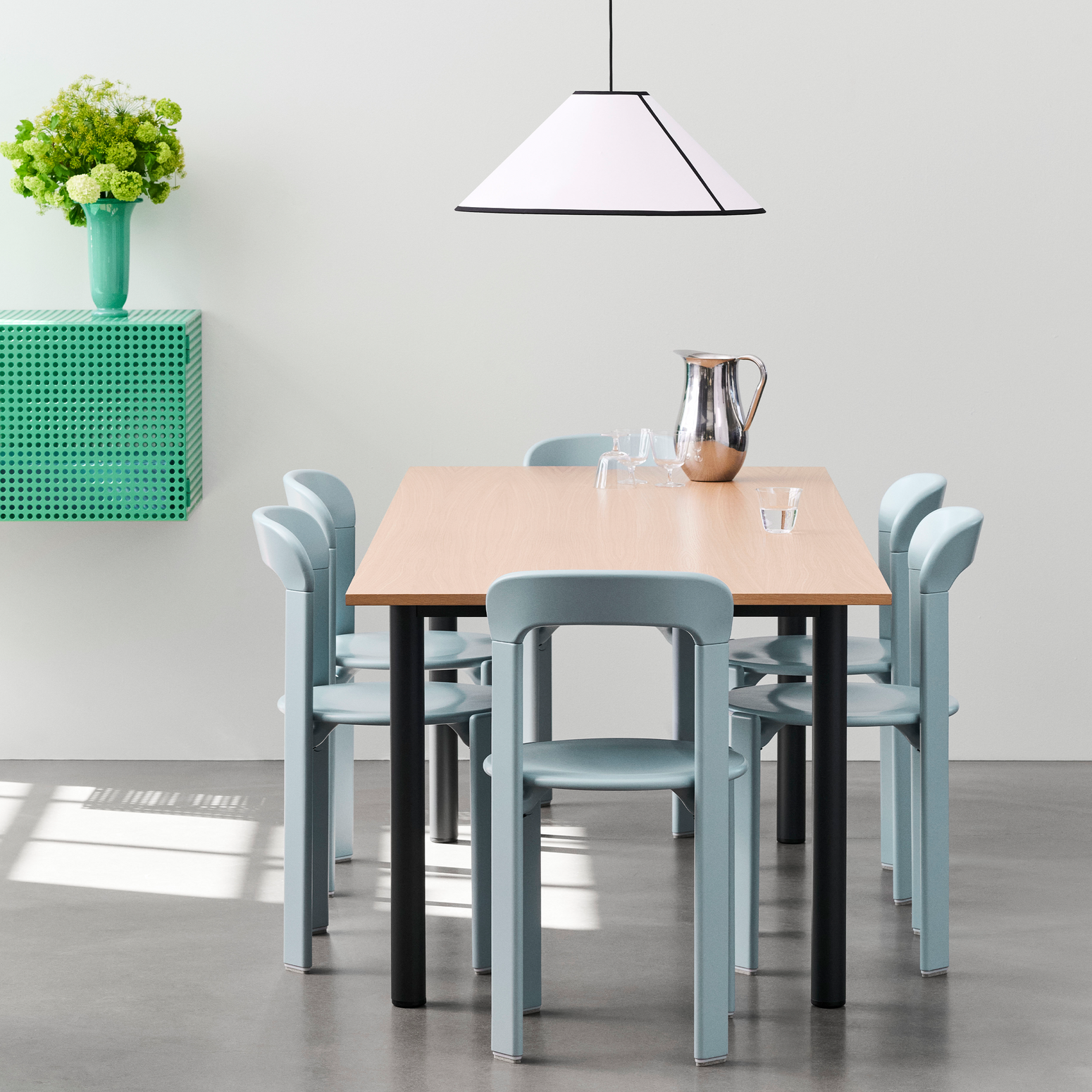 Taklampe Ava Cone Pendant 600 fra HAY.