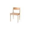 Spisestolen Pia Chair fra dk3 i oljet eik.