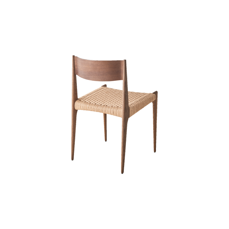 Spisestolen Pia Chair fra dk3 i røkt eik.
