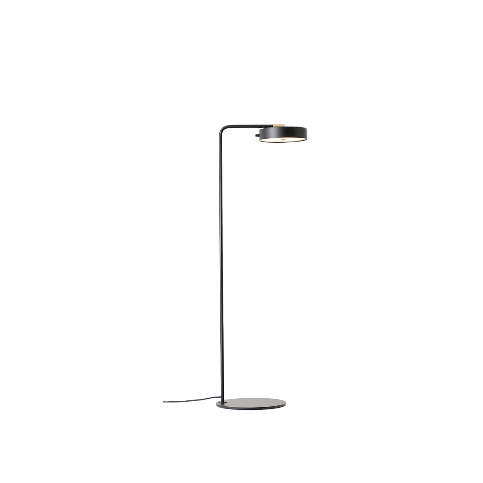 Svart gulvlampe James (med messingdetalj) fra Rubn