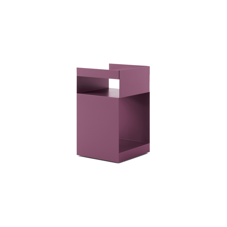 Sidebord Rotate SC73 fra &tradition i fargen Dark Plum (lilla)