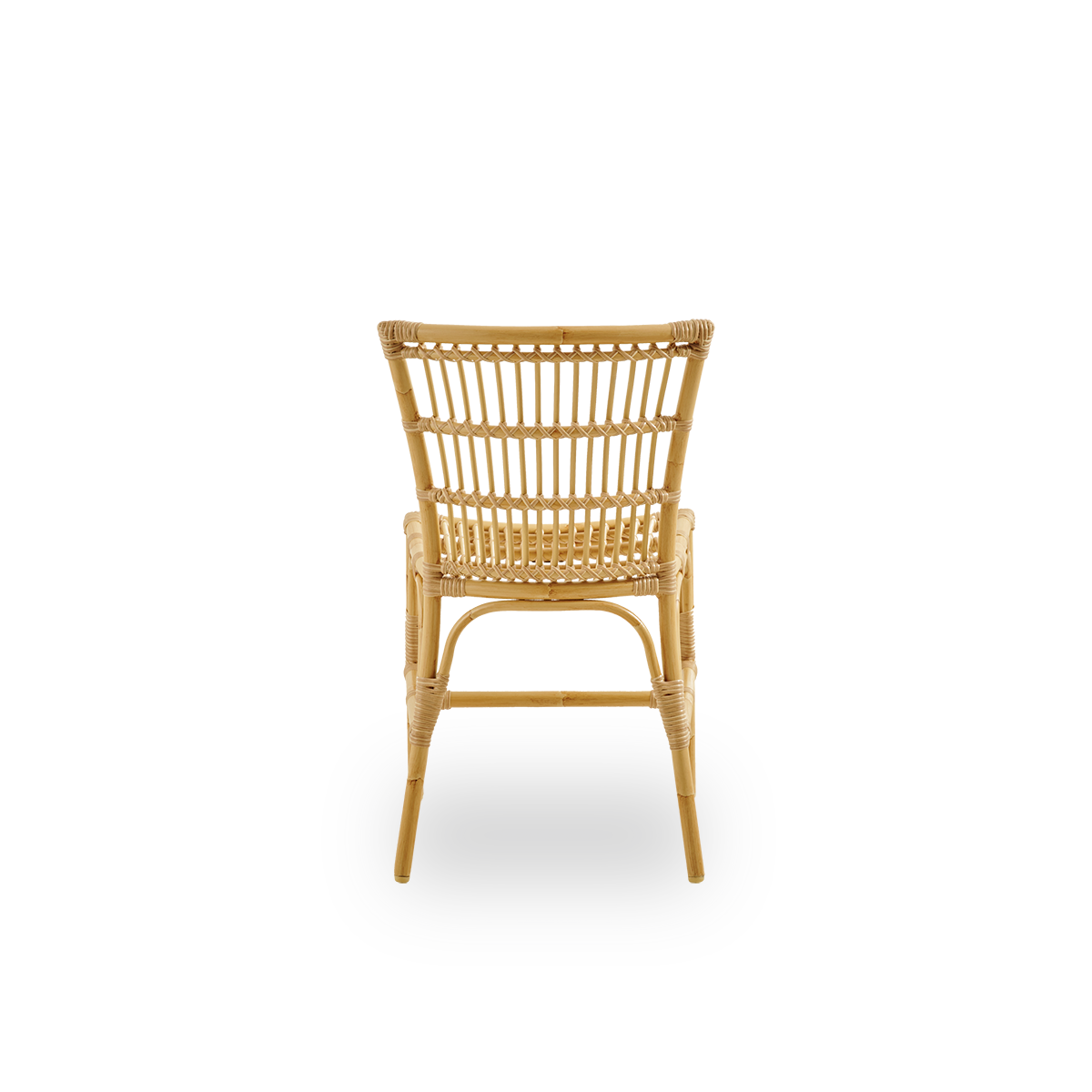 Vakker klassisk spisestol til uteplassen: Utestol Elisabeth Dining Chair fra Sika Design