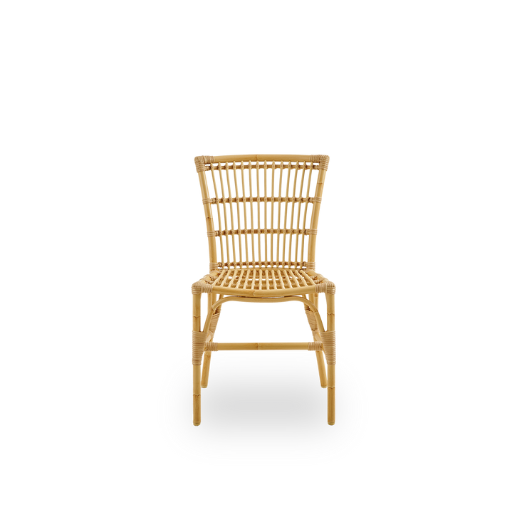Vakker klassisk spisestol til uteplassen: Utestol Elisabeth Dining Chair fra Sika Design