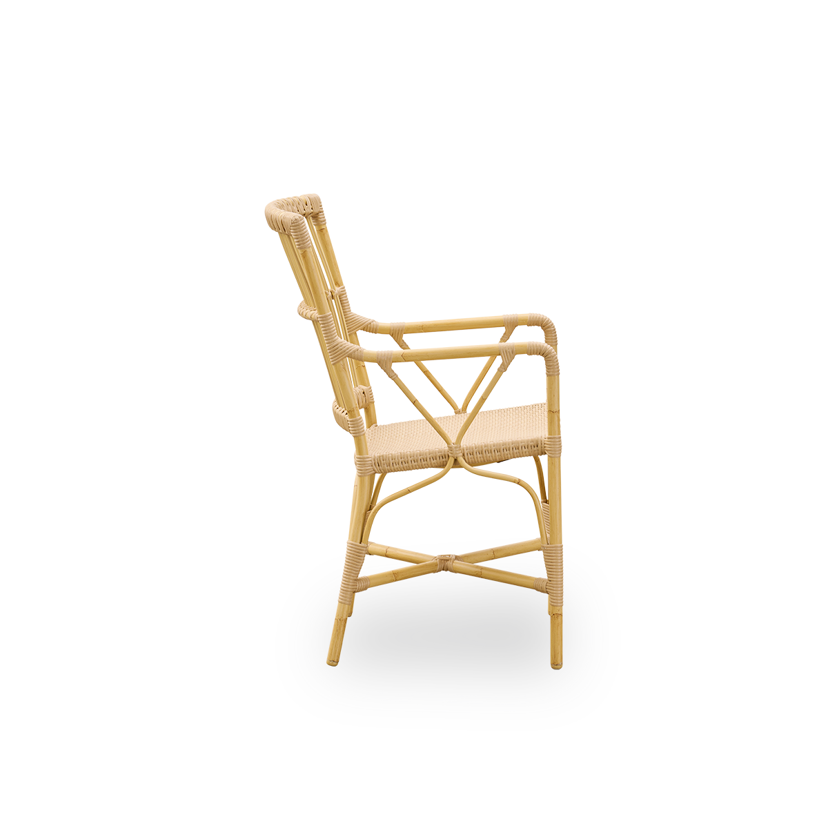 Vakker spisestol med armlener til uteplassen: Utestol Piano Dining Armchair fra Sika Design
