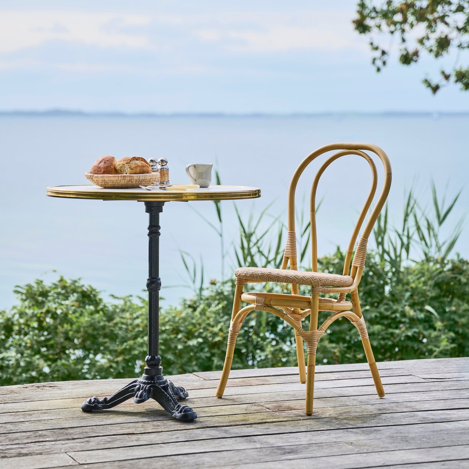 Vakker bistroinspirert spisestol til uteplassen: Utestol Lulu Dining Chair fra Sika Design