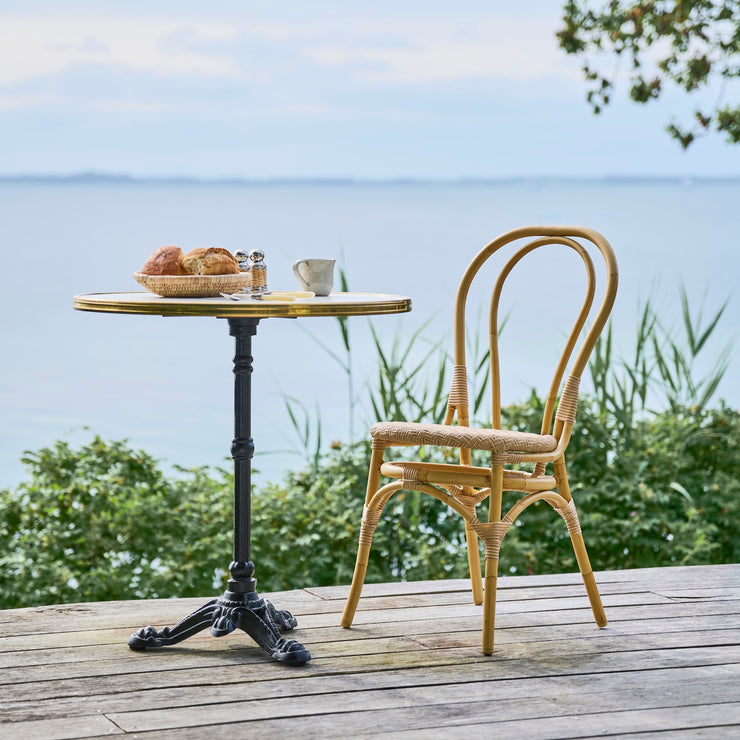 Vakker bistroinspirert spisestol til uteplassen: Utestol Lulu Dining Chair fra Sika Design