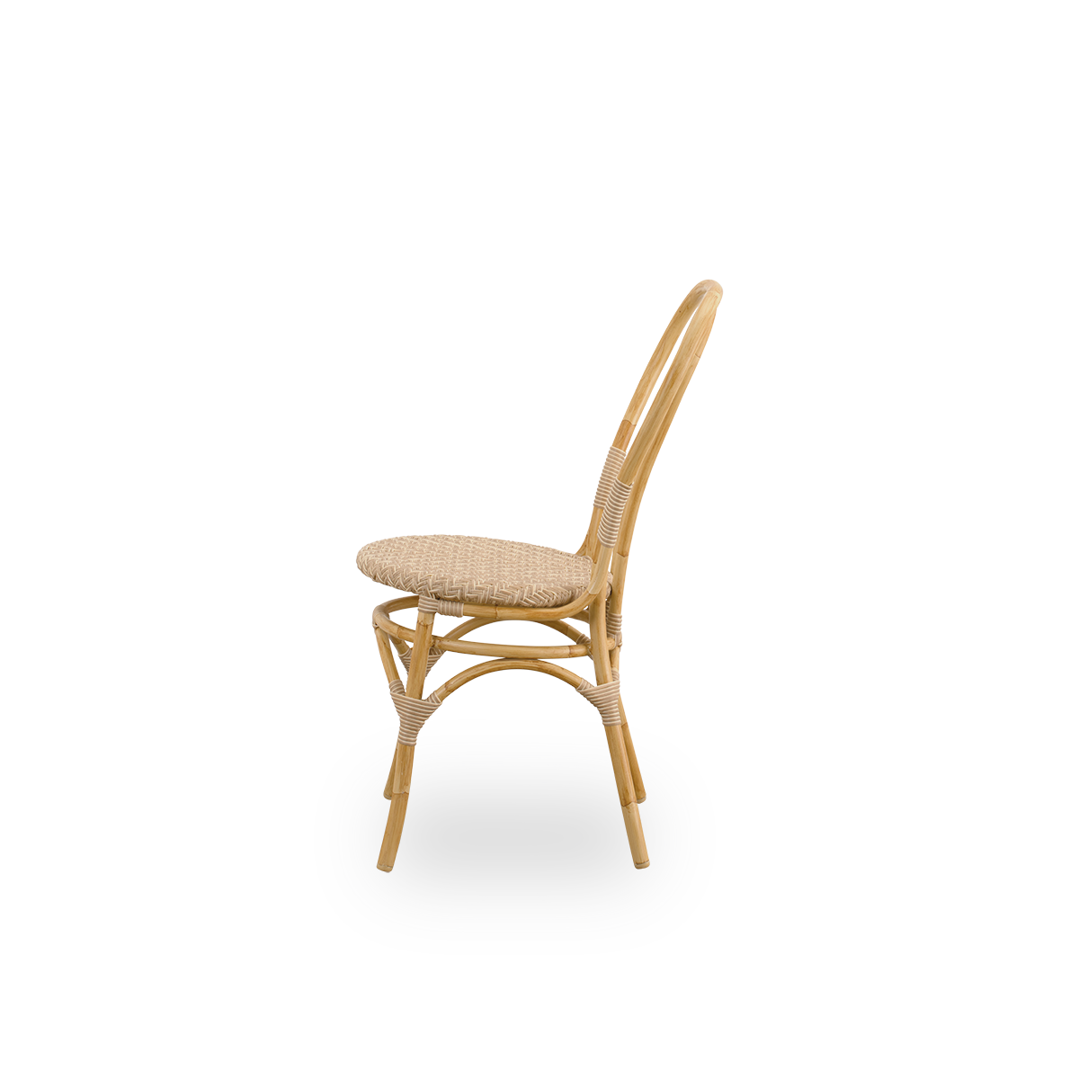 Vakker bistroinspirert spisestol til uteplassen: Utestol Lulu Dining Chair fra Sika Design