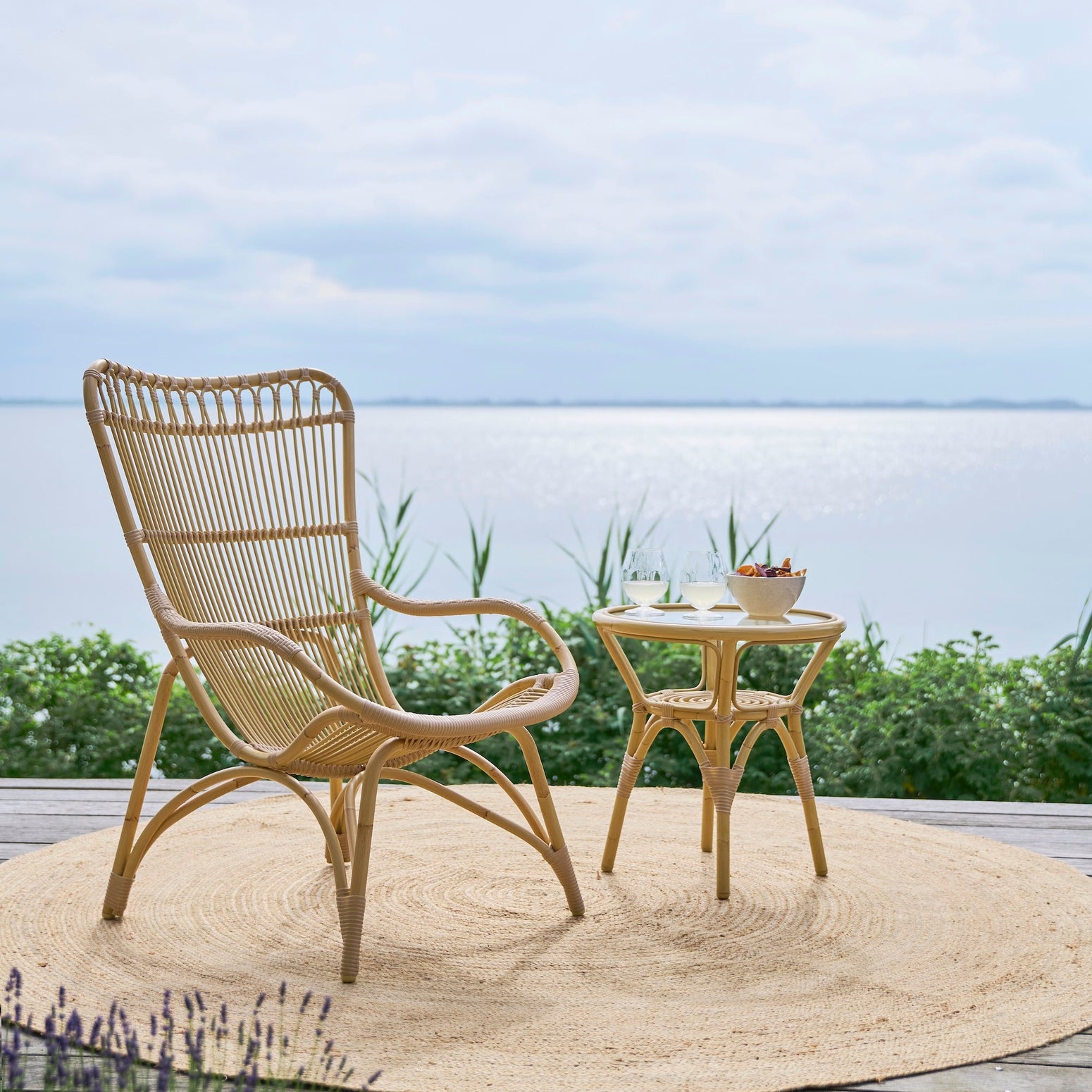 Utestolen Monet Lounge Chair fra Sika Design i fargen Natural