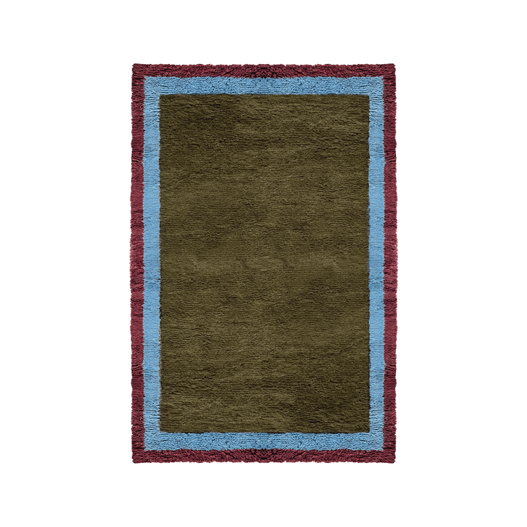 Teppet Shaggy Edge i fargen Eden (burgunder / blå / mosegrønn) fra Layered.