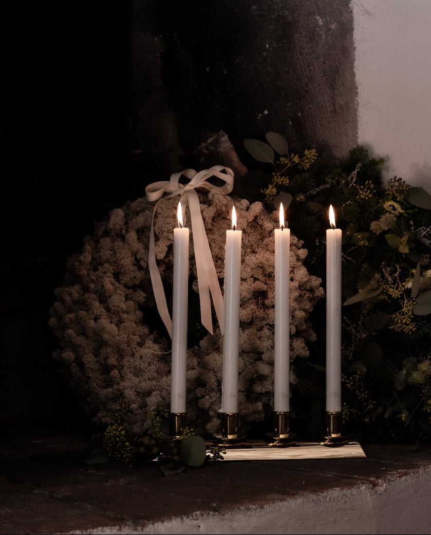 Adventsstake Advent Candle Holder i messing fra Skultuna