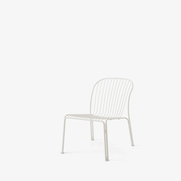 Loungestol Thorvald SC100 fra &tradition i fargen Ivory.