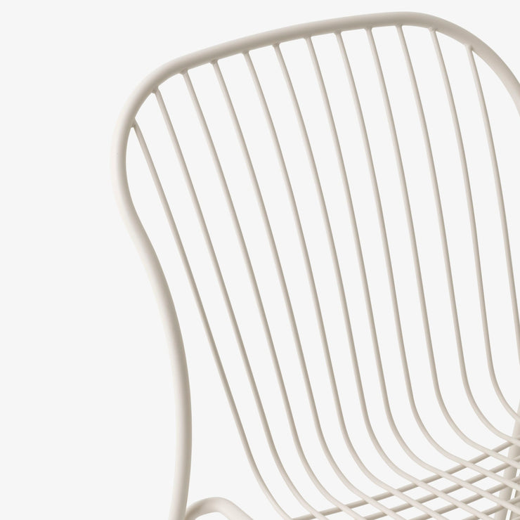 Loungestol Thorvald SC100 fra &tradition i fargen Ivory.