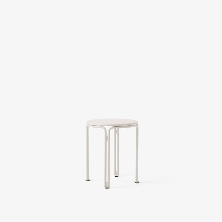 Krakk Thorvald SC102 fra &tradition i fargen Ivory.