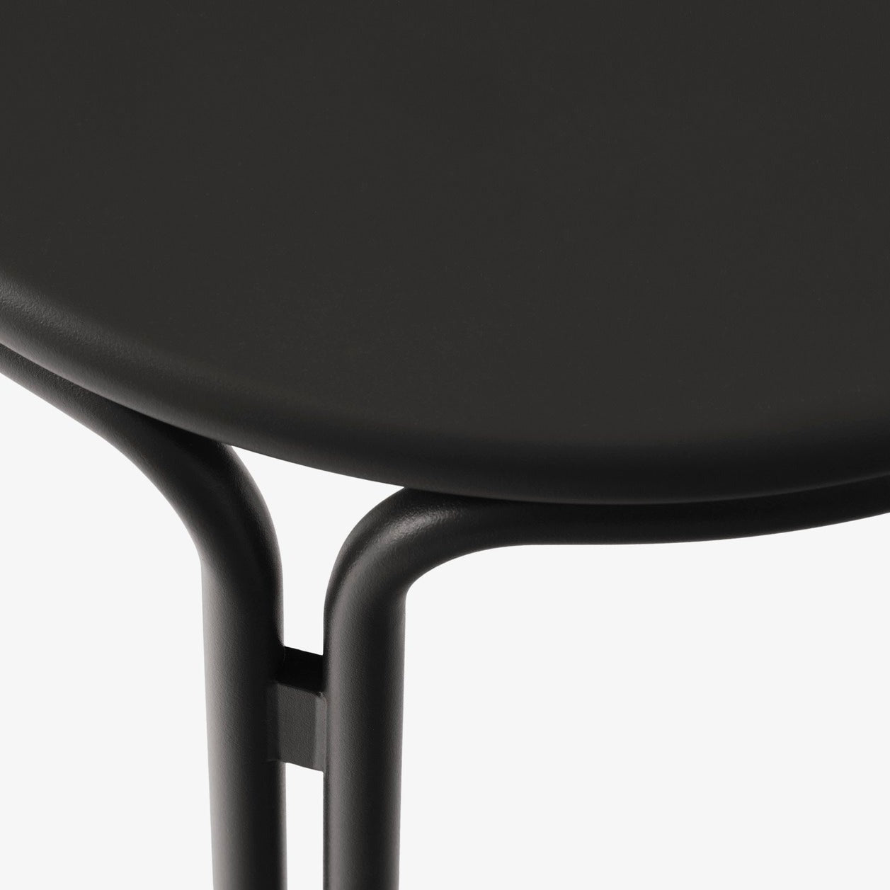 Krakk Thorvald SC102 fra &tradition i fargen  Warm Black.