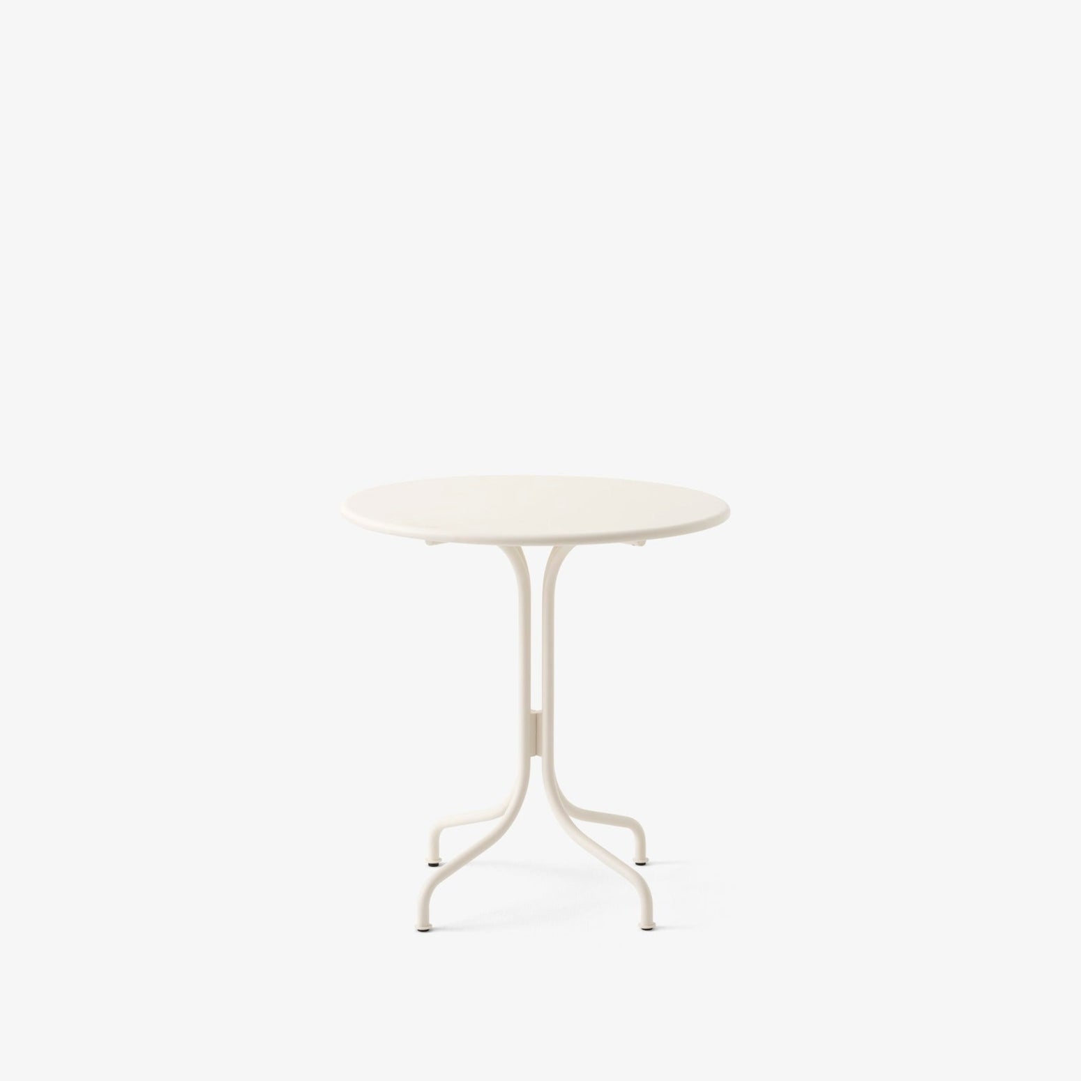 Thorvald Café Table SC96 fra &tradition i fargen Ivory