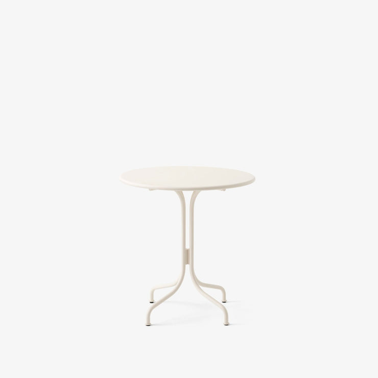 Thorvald Café Table SC96 fra &tradition i fargen Ivory