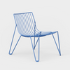 Tio Easy Chair fra Massproductions i fargen Overseas Blue.