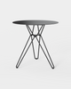 Spisebordet Tio Dining Table Ø75 cm fra Massproductions i fargen Black