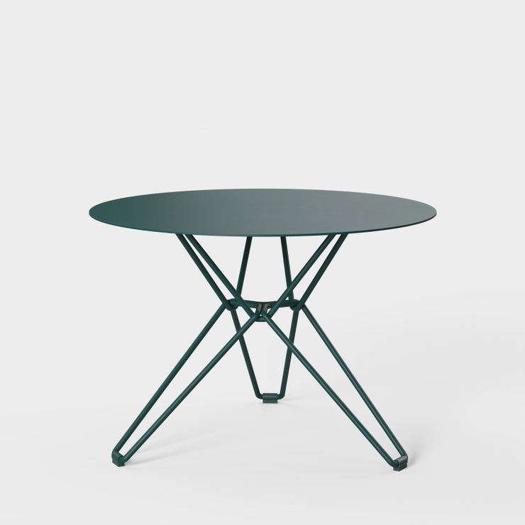 Tio Side Table fra Massproductions i fargen Blue Green.