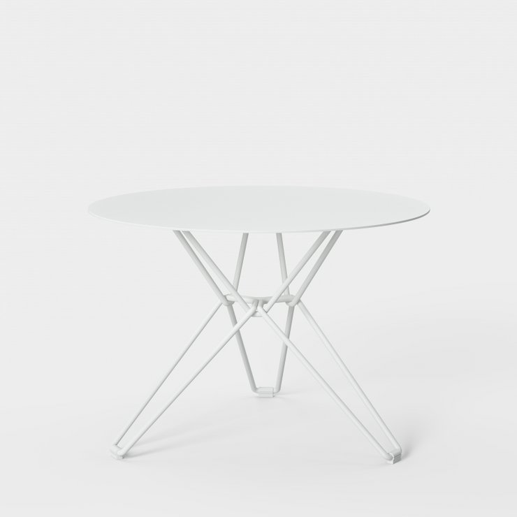 Tio Side Table fra Massproductions i fargen White.
