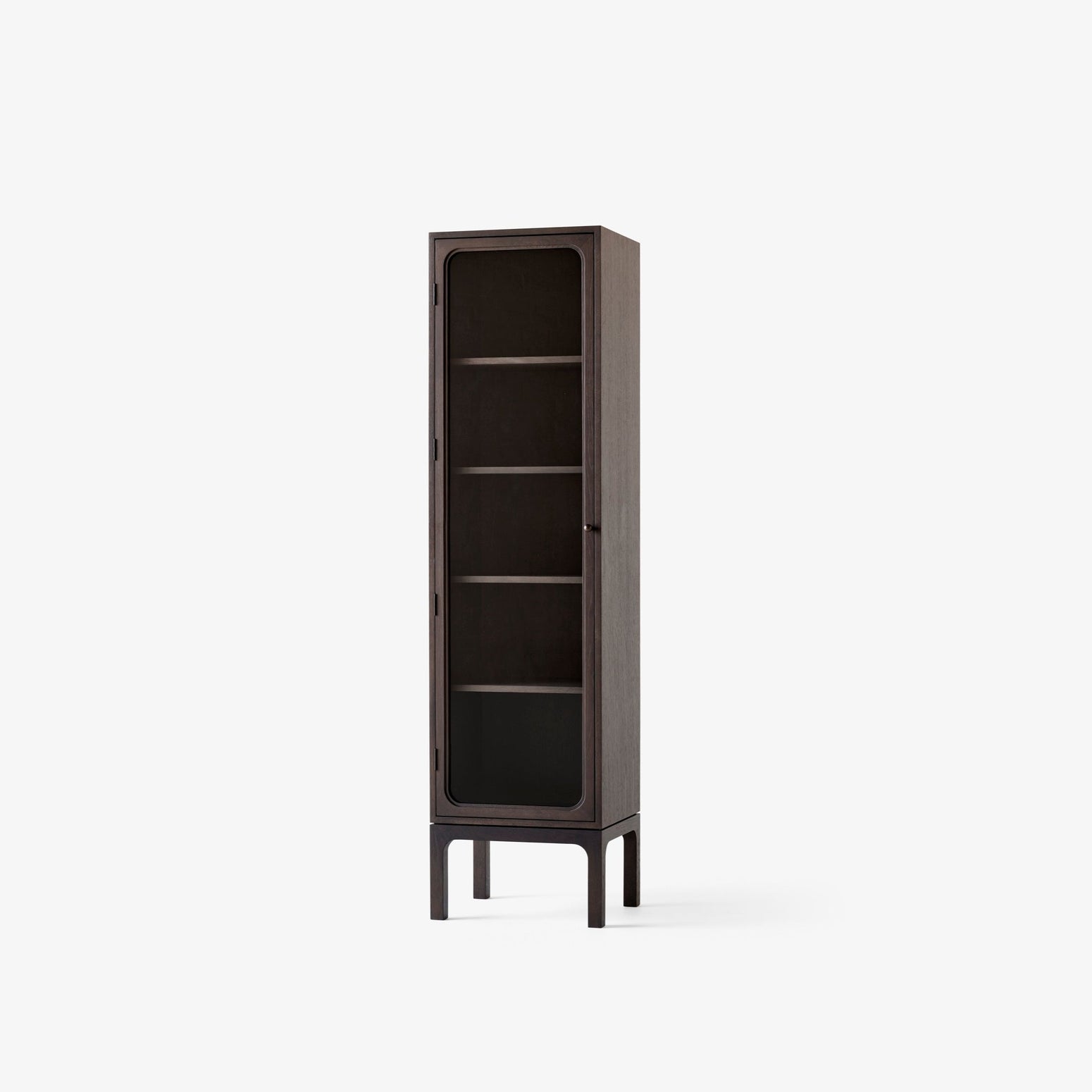 Trace Cabinet i enkel utgave i mørklakkert eik.