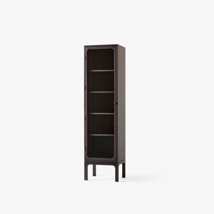 Trace Cabinet i enkel utgave i mørklakkert eik.