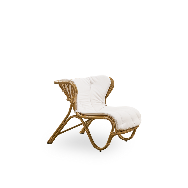 Utestol Fox Lounge Chair fra Sika Design i fargen Antique, med pute