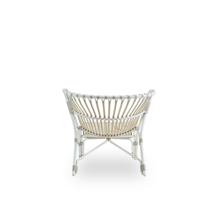 Utestol Fox Lounge Chair fra Sika Design i fargen Dove White