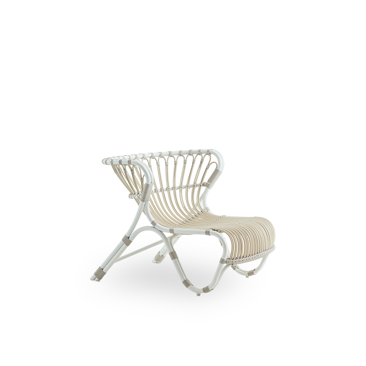 Utestol Fox Lounge Chair fra Sika Design i fargen Dove White